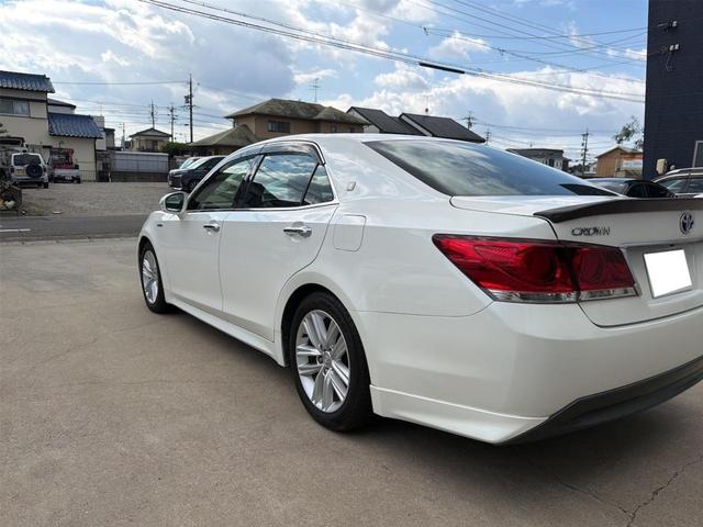 クラウンハイブリッド アスリートS ETC オートクルーズコントロール TV アルミホイール HID CVT スマートキー 電動格納ミラー 盗難防止システム パワーシート 衝突安全ボディ ABS ESC エアコン パワーステアリング(17枚目)