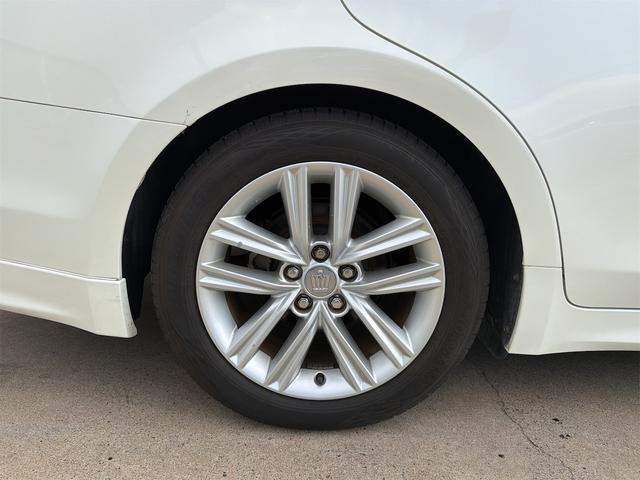 クラウンハイブリッド アスリートS ETC オートクルーズコントロール TV アルミホイール HID CVT スマートキー 電動格納ミラー 盗難防止システム パワーシート 衝突安全ボディ ABS ESC エアコン パワーステアリング(20枚目)