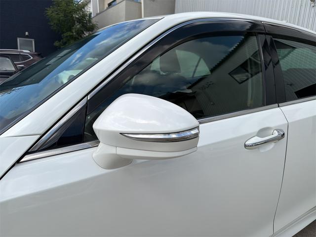 クラウンハイブリッド アスリートS ETC オートクルーズコントロール TV アルミホイール HID CVT スマートキー 電動格納ミラー 盗難防止システム パワーシート 衝突安全ボディ ABS ESC エアコン パワーステアリング(27枚目)
