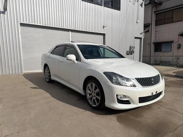 クラウン 2.5アスリート ナビパッケージ ETC オートクルーズコントロール ナビ アルミホイール HID サンルーフ AT スマートキー 電動格納ミラー 盗難防止システム CD DVD再生 MD ミュージックプレイヤー接続可 衝突安全ボディ(13枚目)