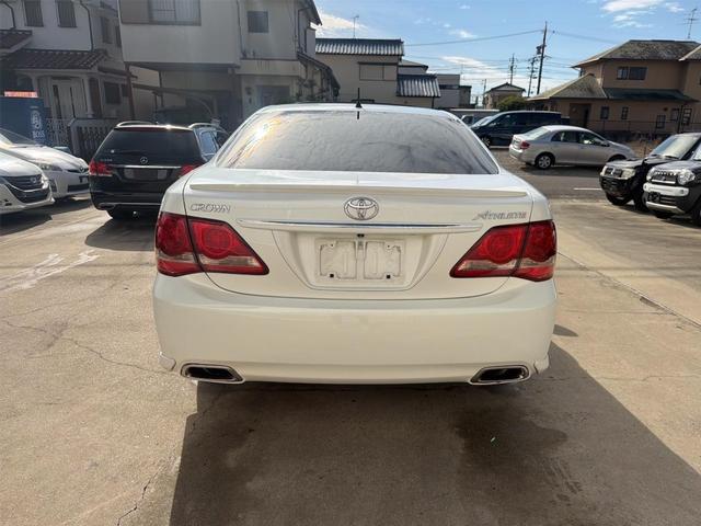 クラウン 2.5アスリート ナビパッケージ ETC オートクルーズコントロール ナビ アルミホイール HID サンルーフ AT スマートキー 電動格納ミラー 盗難防止システム CD DVD再生 MD ミュージックプレイヤー接続可 衝突安全ボディ(16枚目)