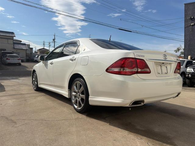 クラウン 2.5アスリート ナビパッケージ ETC オートクルーズコントロール ナビ アルミホイール HID サンルーフ AT スマートキー 電動格納ミラー 盗難防止システム CD DVD再生 MD ミュージックプレイヤー接続可 衝突安全ボディ(17枚目)