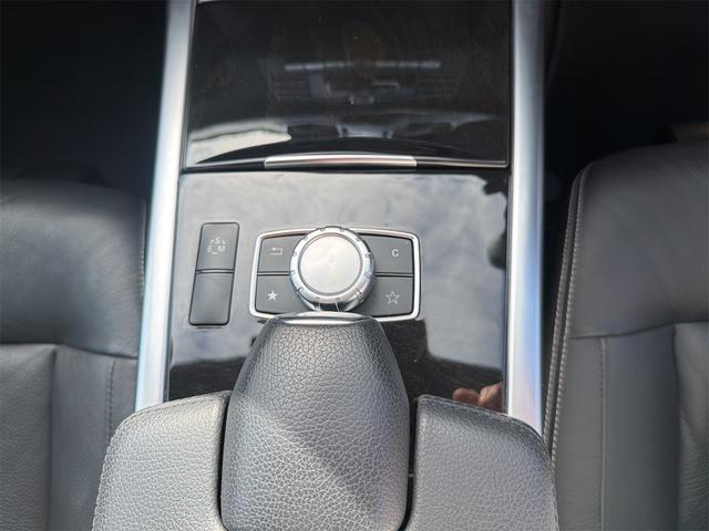 Eクラスステーションワゴン E250 ステーションワゴン アバンギャルド ドライブレコーダー TV クリアランスソナー オートクルーズコントロール アルミホイール オートライト パワーシート スマートキー 電動格納ミラー シートヒーター AT ルーフレール ABS CD(7枚目)