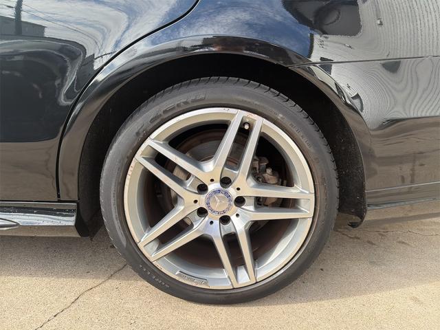 Eクラスステーションワゴン E250 ステーションワゴン アバンギャルド ドライブレコーダー TV クリアランスソナー オートクルーズコントロール アルミホイール オートライト パワーシート スマートキー 電動格納ミラー シートヒーター AT ルーフレール ABS CD(19枚目)