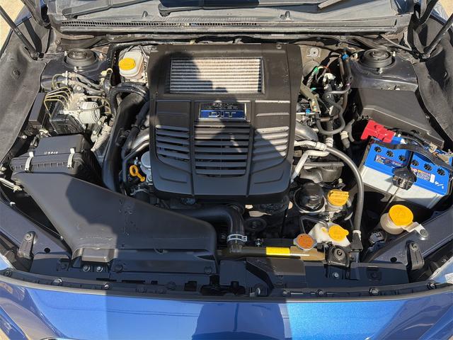 不具合等はエンジンルームで確認できる場合も多いです。コンディションのチェックや維持の面でとってもプラスです！