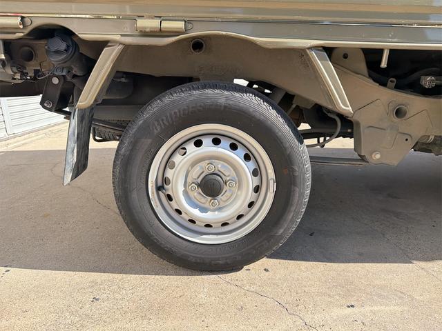ハイゼットトラック スタンダード 軽トラック MT エアコン パワーウィンドウ 運転席エアバッグ(16枚目)