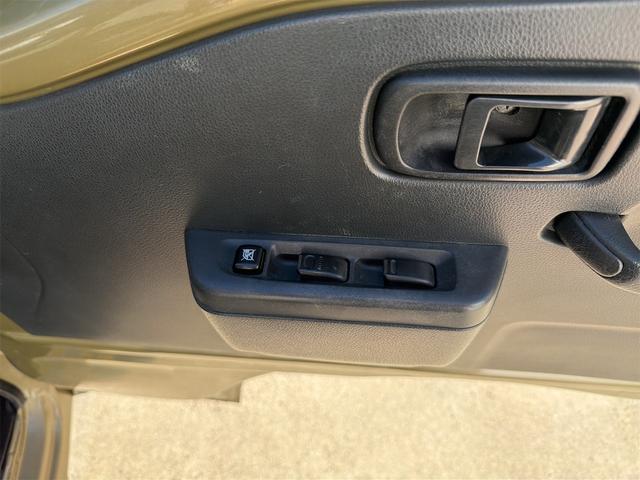 ハイゼットトラック スタンダード 軽トラック MT エアコン パワーウィンドウ 運転席エアバッグ(20枚目)