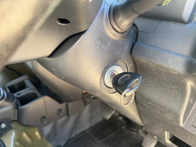 ハイゼットトラック スタンダード 軽トラック MT エアコン パワーウィンドウ 運転席エアバッグ(21枚目)