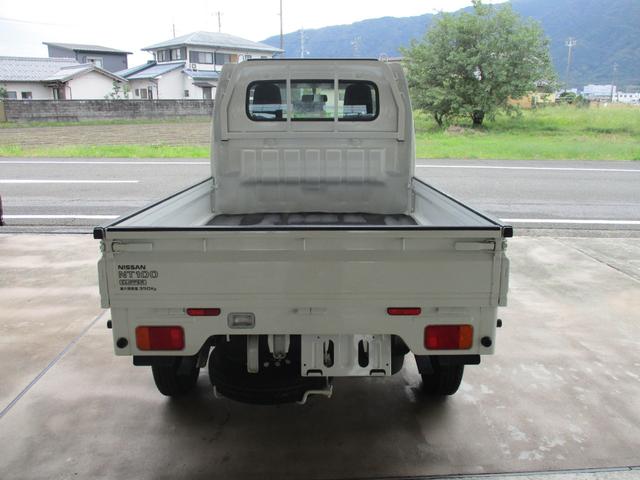 ＮＴ１００クリッパートラック ＤＸ　４ＷＤ　５ＭＴ　パワステ　エアコン　ＡＢＳ　エアバック（5枚目）
