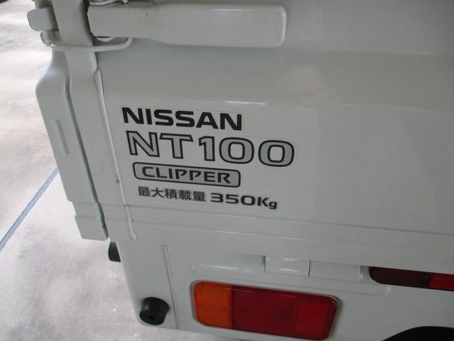 ＮＴ１００クリッパートラック ＤＸ　４ＷＤ　５ＭＴ　パワステ　エアコン　ＡＢＳ　エアバック（29枚目）