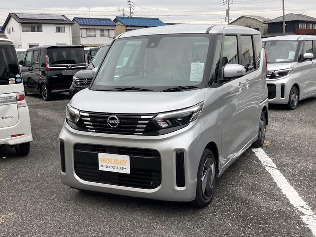 ルークス Ｘ　届け出済み未使用車　全周囲カメラ　両側スライド・片側電動　クリアランスソナー　衝突被害軽減システム　オートライト　ＬＥＤヘッドランプ　スマートキー　アイドリングストップ　電動格納ミラー　ベンチシート（12枚目）