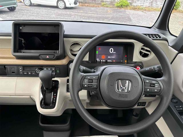 Ｎ－ＢＯＸ ベースグレード　届け出済み未使用車　バックカメラ　両側スライド・片側電動　クリアランスソナー　オートクルーズコントロール　レーンアシスト　衝突被害軽減システム　オートライト　ＬＥＤヘッドランプ　スマートキー（3枚目）