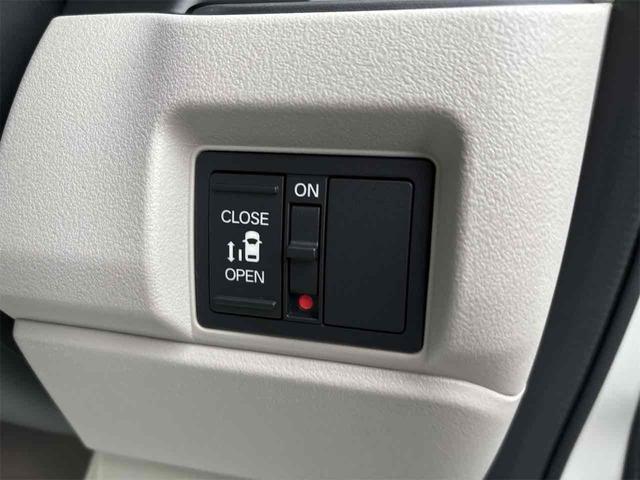 Ｎ－ＢＯＸ ベースグレード　届け出済み未使用車　バックカメラ　両側スライド・片側電動　クリアランスソナー　オートクルーズコントロール　レーンアシスト　衝突被害軽減システム　オートライト　ＬＥＤヘッドランプ　スマートキー（9枚目）