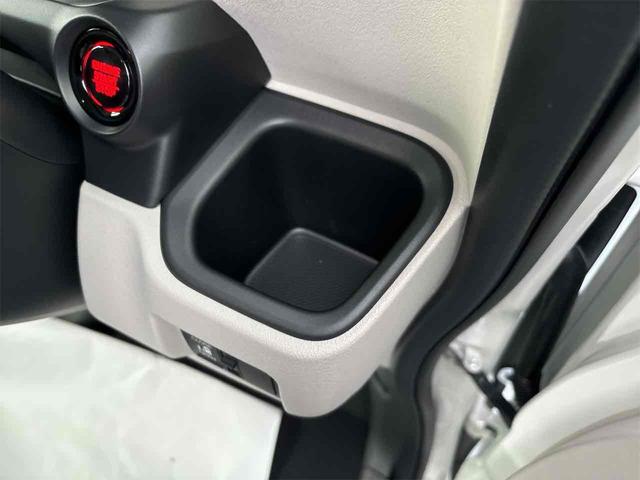 Ｎ－ＢＯＸ ベースグレード　届け出済み未使用車　バックカメラ　両側スライド・片側電動　クリアランスソナー　オートクルーズコントロール　レーンアシスト　衝突被害軽減システム　オートライト　ＬＥＤヘッドランプ　スマートキー（47枚目）