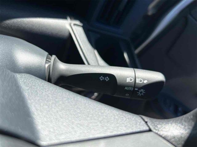 タント Ｌ　バックカメラ　両側スライドドア　クリアランスソナー　衝突被害軽減システム　オートライト　ＬＥＤヘッドランプ　スマートキー　アイドリングストップ　電動格納ミラー　ＣＶＴ　盗難防止システム　ＡＢＳ　ＥＳＣ（9枚目）