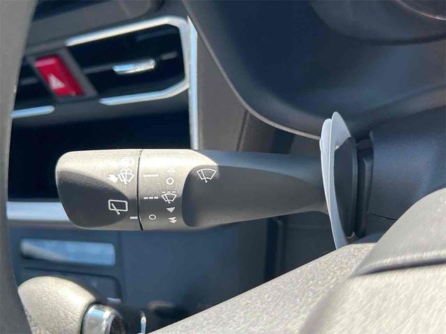 ムーヴ Ｇ　届け出済み未使用車　バックカメラ　両側スライド・片側電動　クリアランスソナー　衝突被害軽減システム　オートライト　ＬＥＤヘッドランプ　スマートキー　アイドリングストップ　電動格納ミラー　ベンチシート（8枚目）