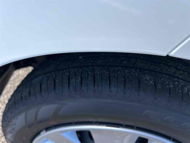 ｅＫワゴン Ｍ　届け出済み未使用車　バックカメラ　クリアランスソナー　レーンアシスト　衝突被害軽減システム　オートライト　キーレスエントリー　アイドリングストップ　電動格納ミラー　シートヒーター　ベンチシート　ＣＶＴ（43枚目）