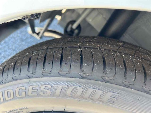 ｅＫワゴン Ｍ　届け出済み未使用車　バックカメラ　クリアランスソナー　レーンアシスト　衝突被害軽減システム　オートライト　キーレスエントリー　アイドリングストップ　電動格納ミラー　シートヒーター　ベンチシート　ＣＶＴ（33枚目）