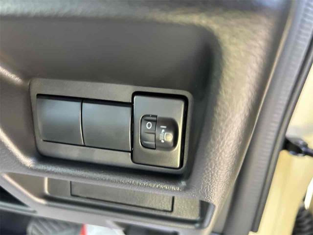 スペーシア ハイブリッドG 届け出済み未使用車 両側スライドドア クリアランスソナー 衝突被害軽減システム オートライト LEDヘッドランプ スマートキー アイドリングストップ 電動格納ミラー ベンチシート CVT(11枚目)