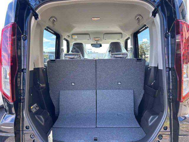 スペーシア ハイブリッドＧ　届け出済み未使用車　両側スライドドア　クリアランスソナー　衝突被害軽減システム　オートライト　ＬＥＤヘッドランプ　スマートキー　アイドリングストップ　電動格納ミラー　シートヒーター　ベンチシート（19枚目）