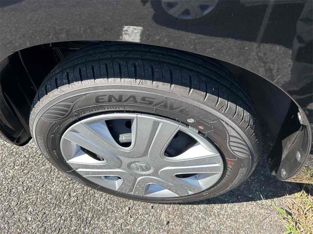 スペーシア ハイブリッドＧ　届け出済み未使用車　両側スライドドア　クリアランスソナー　衝突被害軽減システム　オートライト　ＬＥＤヘッドランプ　スマートキー　アイドリングストップ　電動格納ミラー　シートヒーター　ベンチシート（21枚目）