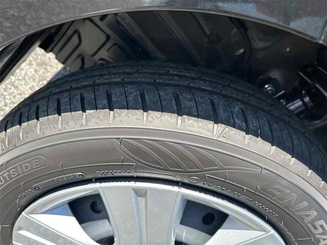 スペーシア ハイブリッドＧ　届け出済み未使用車　両側スライドドア　クリアランスソナー　衝突被害軽減システム　オートライト　ＬＥＤヘッドランプ　スマートキー　アイドリングストップ　電動格納ミラー　シートヒーター　ベンチシート（45枚目）