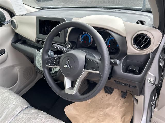 eKワゴン G 届け出済み未使用車 バックカメラ クリアランスソナー レーンアシスト 衝突被害軽減システム オートライト スマートキー アイドリングストップ 電動格納ミラー シートヒーター ベンチシート CVT(10枚目)