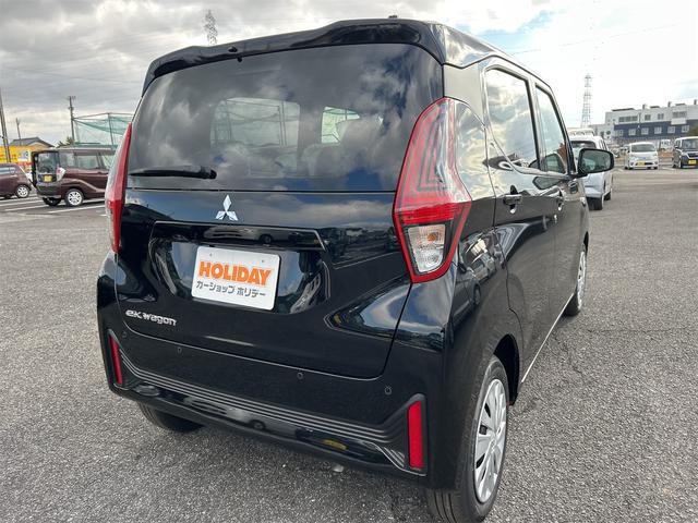 ｅＫワゴン Ｍ　届け出済み未使用車　バックカメラ　クリアランスソナー　レーンアシスト　衝突被害軽減システム　オートライト　キーレスエントリー　アイドリングストップ　電動格納ミラー　シートヒーター　ベンチシート　ＣＶＴ（16枚目）