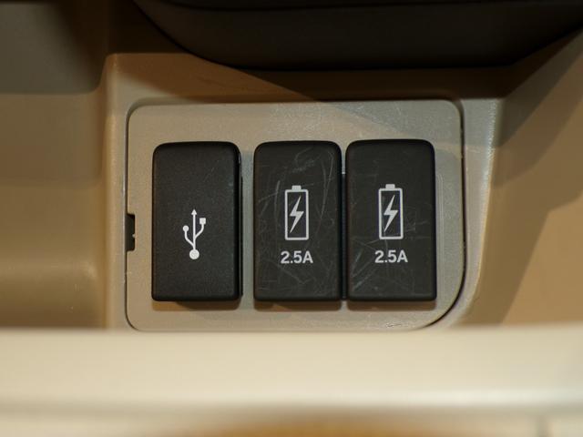 N-BOX G・Lホンダセンシング 4WDBluetooth接続シートヒーター両側電動スライドドアドラレコETCインターナビフルセグTV社外アルミホイールスマートキー 両側PSD 踏み間違い防止 禁煙 USBポート 前席シートヒーター(16枚目)