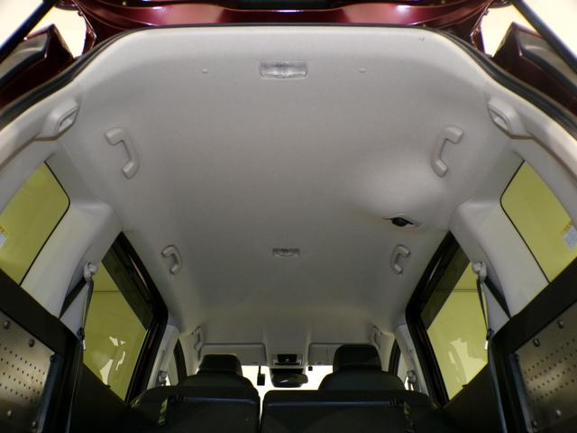 綺麗にクリーニングされた天井です。