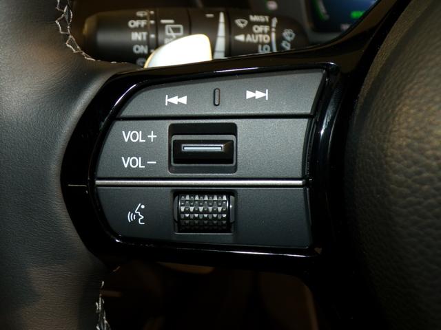 ＺＲ－Ｖ ｅ：ＨＥＶＺ特別仕様車ブラックスタイル　４ＷＤＢｌｕｅｔｏｏｔｈ接続全周囲カメラ電動シート電動リアゲートシートヒーターワイヤレス充電器ドラレコＥＴＣインターナビフルセグＴＶ本革シート純正アルミホイールスマートキー　ドライブレコーダー　禁煙車（29枚目）