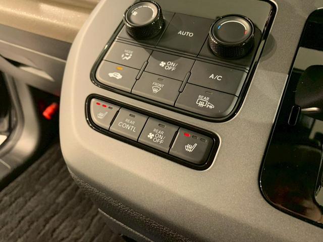 フリード ｅ：ＨＥＶエアーＥＸ　両側電動スライドドア　フルセグＴＶ　メモリナビ（9枚目）