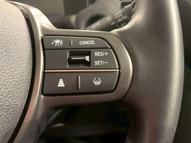 フリード ｅ：ＨＥＶエアーＥＸ　両側電動スライドドア　フルセグＴＶ　メモリナビ（15枚目）