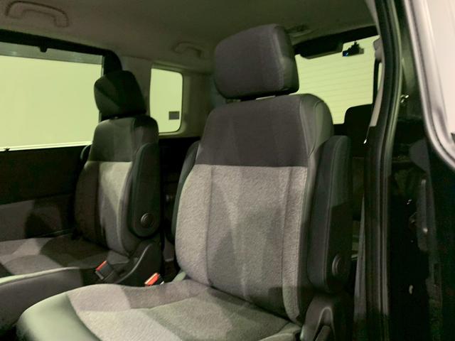 フリード ｅ：ＨＥＶエアーＥＸ　両側電動スライドドア　フルセグＴＶ　メモリナビ（20枚目）