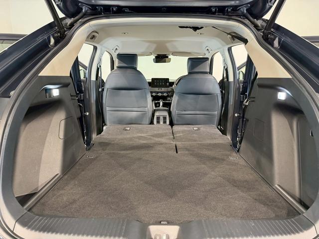 ヴェゼル ｅ：ＨＥＶＺ　ホンダコネクトドラレコ　ヒートシーター　盗難防止装置　ドラレコ付き　Ｒカメラ　フルセグテレビ　スマ－トキ－　ＥＴＣ車載器　アクティブクルーズ　Ｐセンサー　サイドエアバッグ　ナビＴＶ　フルオートエアコン（29枚目）