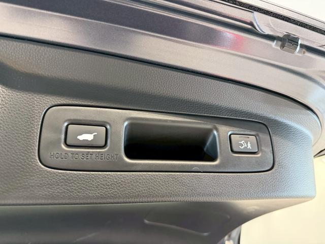 ヴェゼル ｅ：ＨＥＶＺ　ホンダコネクトドラレコ　ヒートシーター　盗難防止装置　ドラレコ付き　Ｒカメラ　フルセグテレビ　スマ－トキ－　ＥＴＣ車載器　アクティブクルーズ　Ｐセンサー　サイドエアバッグ　ナビＴＶ　フルオートエアコン（30枚目）