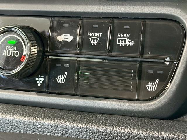 Ｎ－ＯＮＥ オリジナル　当社デモカー　シートヒーター　禁煙　Ｒカメラ　パーキングセンサー　シ－トヒ－タ－　ＬＥＤヘッドライト　横滑り防止　サイドエアバッグ　エアコン　パワーステアリング　ＡＢＳ　ＵＳＢ　クルーズコントロール（10枚目）