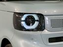 【LEDヘッドライト】LEDヘッドライトは省電力で、明るく遠くまで照らし、夜道や雨天時などの安心感を高めます。点灯忘れを防ぐオートライトも付いているので安心ですね♪