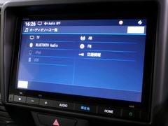 ＣＤ、ＤＶＤ、Ｂｌｕｅｔｏｏｔｈ、ＡＭ、ＦＭ、スマートフォン接続ができます。 7