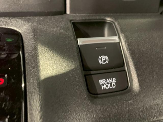 Ｎ－ＢＯＸカスタム ベースグレード　シートヒーター　両側電動スライドドア　Ｗ電動ドア　ＣＭＢＳ　禁煙　オートエアコン　スマートキ　ＬＥＤ　盗難防止装置　クルコン　バックカメラ　フルセグＴＶ　パワーステアリング　エアバッグ　ＥＳＣ　ＡＢＳ（14枚目）