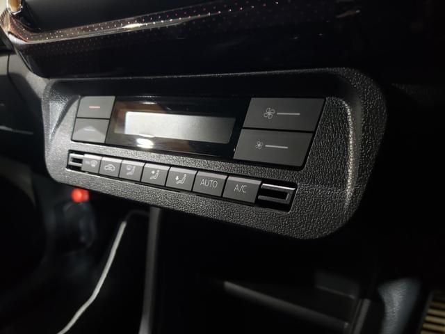 アップ！ アップ！ＧＴＩ　６速ＭＴ　ワンオーナー　社外ナビ　フルセグ　Ｂｌｕｅｔｏｏｔｈ　バックカメラ　パークセンサー　ＫＷ車高調　ミルテックマフラー　ＬＥＤヘッド＆フォグ　シートヒーター　ＥＴＣ　ＣＯＸパーツ（39枚目）