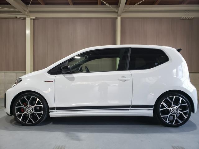 アップ！ アップ！ＧＴＩ　６００台限定　６速ＭＴ　ターボ　　Ｂｌｕｅｔｏｏｔｈ対応　シティエマージェンシーブレーキ　ローダウン　ＬＥＤヘッド　クルコン　シートヒーター　バックソナー（3枚目）