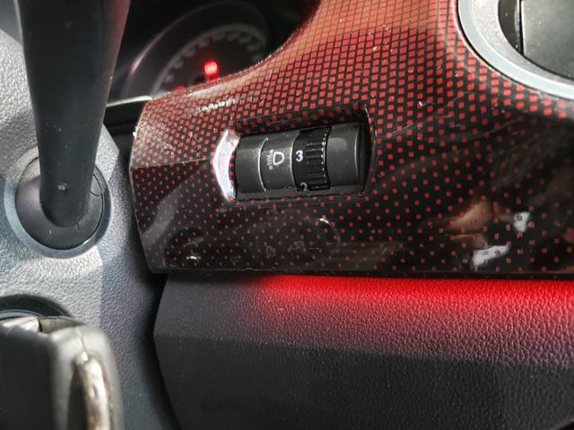 アップ！ アップ！ＧＴＩ　６００台限定　６速ＭＴ　ターボ　　Ｂｌｕｅｔｏｏｔｈ対応　シティエマージェンシーブレーキ　ローダウン　ＬＥＤヘッド　クルコン　シートヒーター　バックソナー（10枚目）