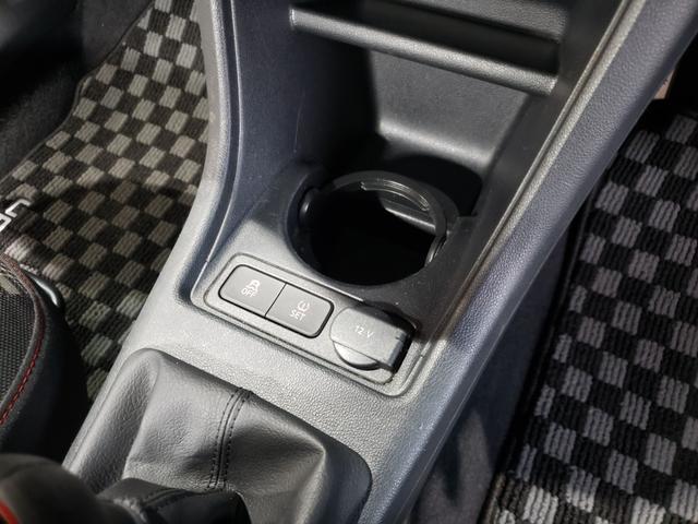アップ！ アップ！ＧＴＩ　６００台限定　６速ＭＴ　ターボ　　Ｂｌｕｅｔｏｏｔｈ対応　シティエマージェンシーブレーキ　ローダウン　ＬＥＤヘッド　クルコン　シートヒーター　バックソナー（53枚目）