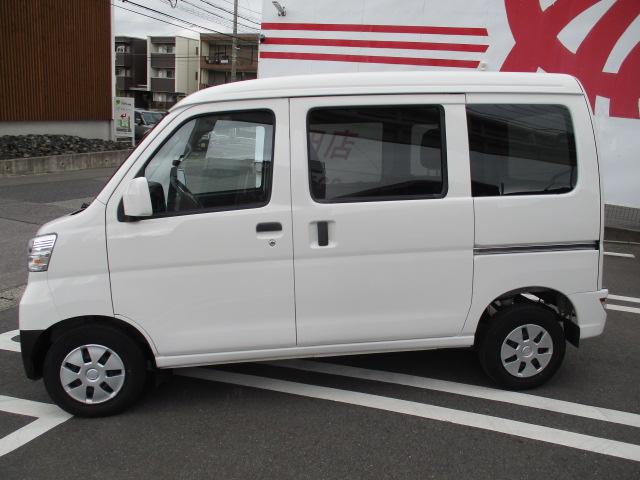 ハイゼットカーゴ クルーズターボＳＡＩＩＩ　４ＷＤ　５速マニュアルターボ　ＢＴオーディオ（7枚目）