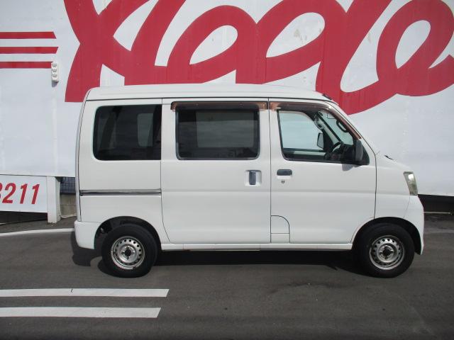 ハイゼットカーゴ  キーレス 5速MT ハイルーフ タイヤ4本新品交換(4枚目)