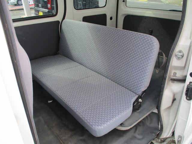 ハイゼットカーゴ  キーレス 5速MT ハイルーフ タイヤ4本新品交換(16枚目)