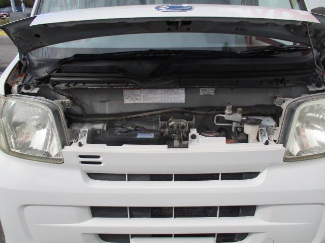 ハイゼットカーゴ  キーレス 5速MT ハイルーフ タイヤ4本新品交換(18枚目)