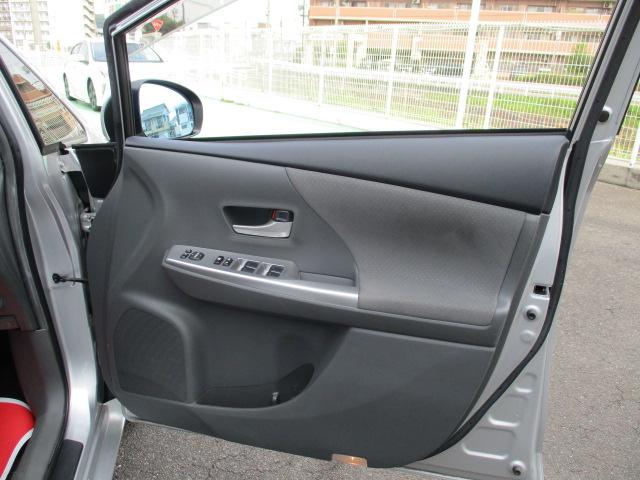 プリウスアルファ G 純正SDナビ バックモニター ETC 前後ドラレコ クルコン スマートキー2個 ワンオーナー 禁煙車(24枚目)