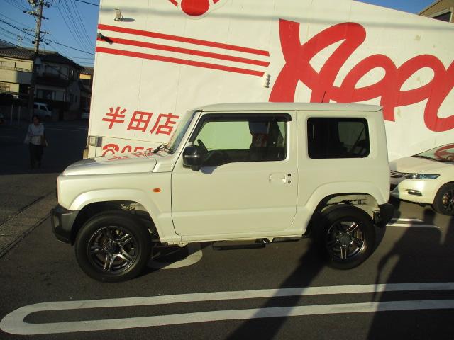 ジムニー ＸＣ　１年保証　８インチナビ　バックモニター　シートヒーター　スマートキー２個（5枚目）